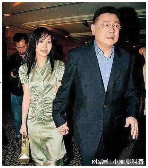 刘銮雄和关之琳照片,一段传奇情缘的影像见证